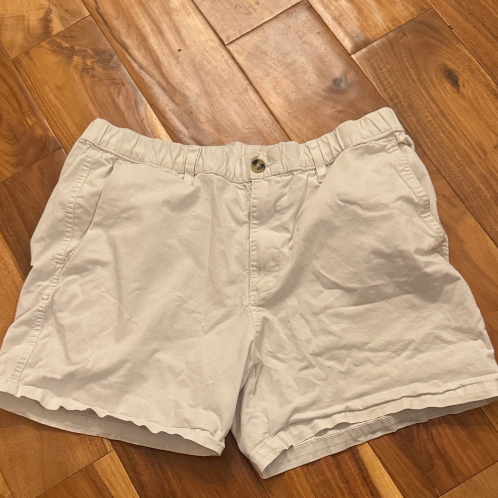 Maamgic Classic Khaki Men's Shorts